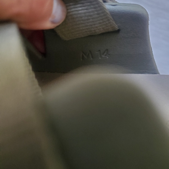 Chaco Mens Chillos Slides, Size 14 - Picture 4 of 6